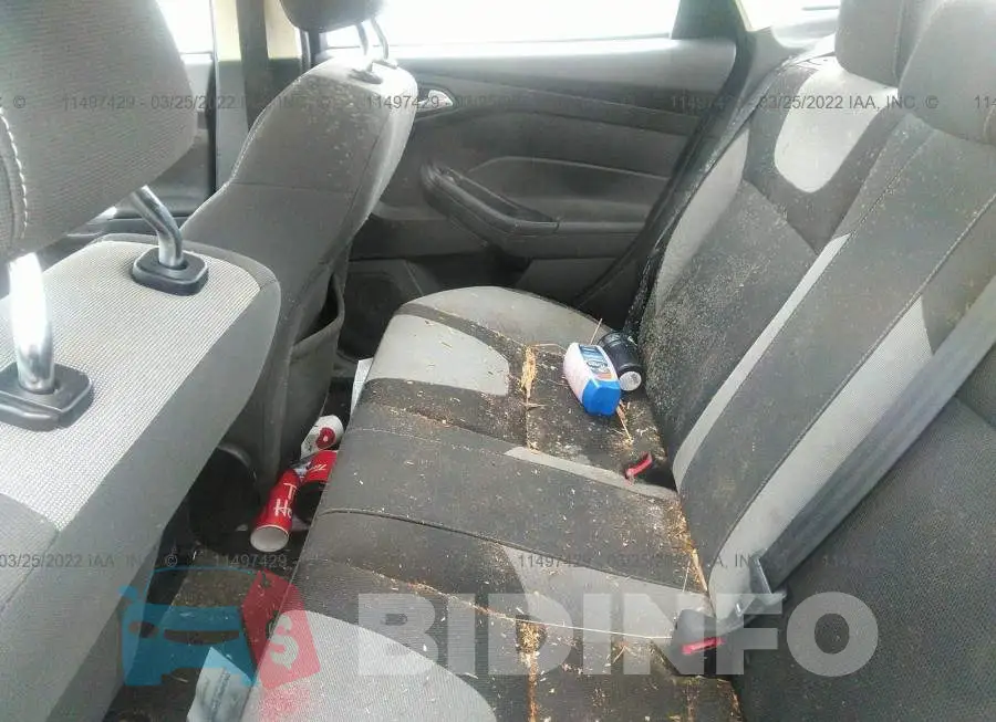1FAHP3F24CL144670 Photo# 8