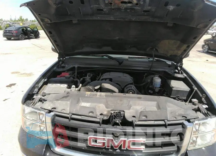 3GTP2VE72CG259990 Photo# 10