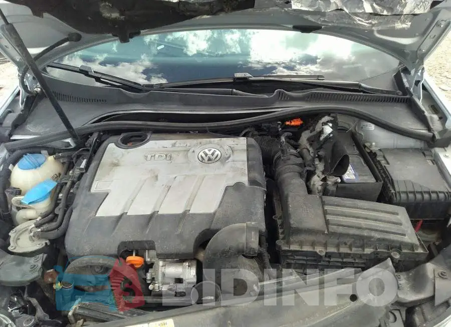 3VWPL7AJ5CM654500 Photo# 10