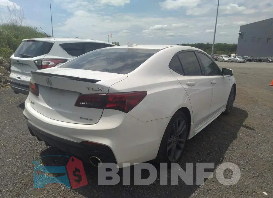 19UUB3F64KA800274 Photo# 4