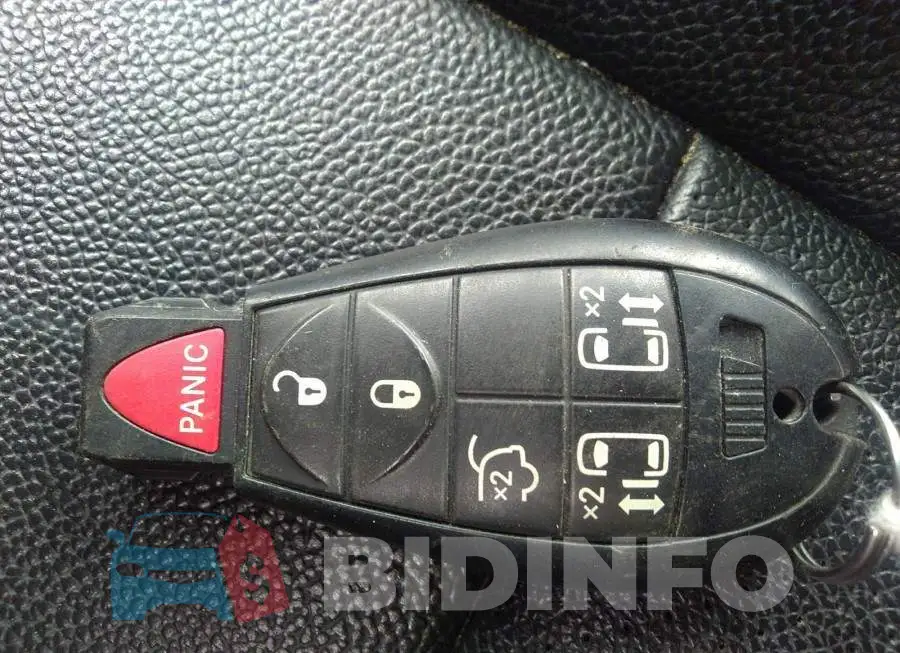 2C4RDGDG8KR687572 Photo# 11
