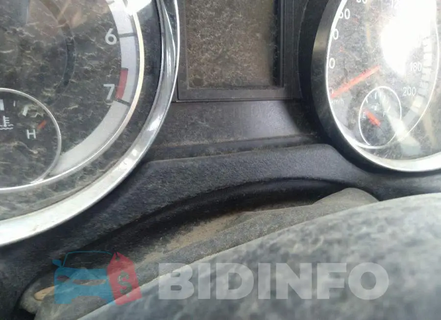 2C4RDGEG0KR669047 Photo# 7