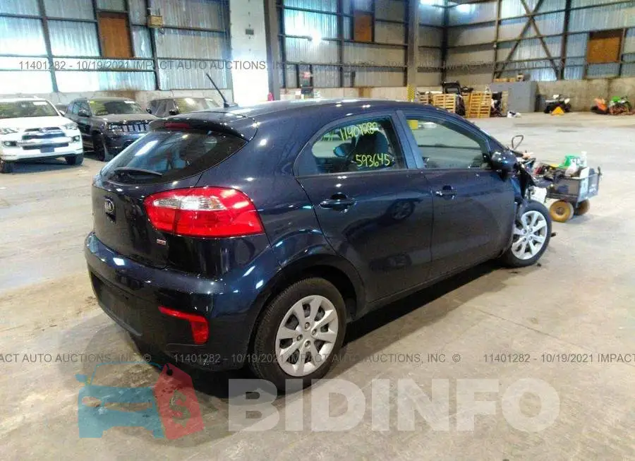 KNADM5A35G6593645 Photo# 4