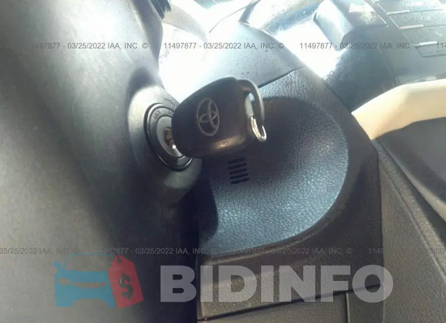 2T1BURHE7GC623178 Photo# 11