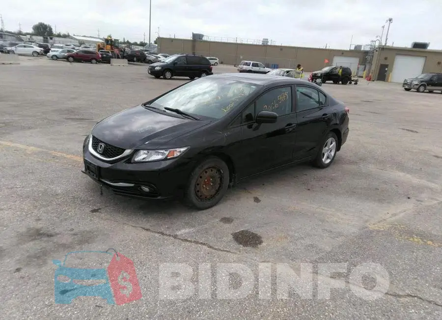 2HGFB2F79FH045612 Photo# 2