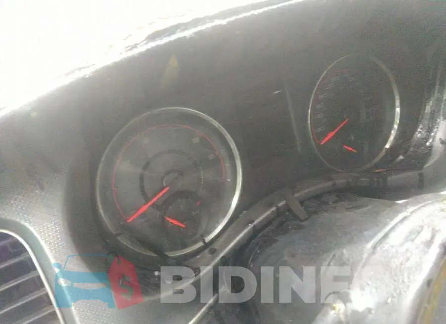 2C3CDXBG0DH668696 Photo# 7