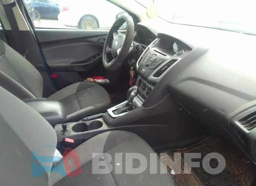 1FAHP3F20CL326107 Photo# 5