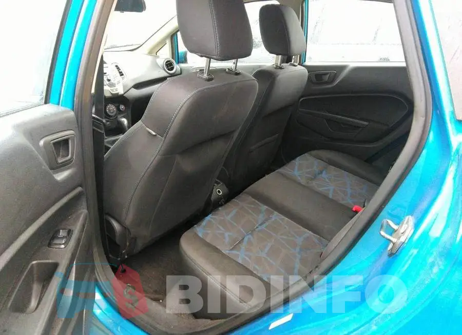 3FADP4EJXCM183890 Photo# 8