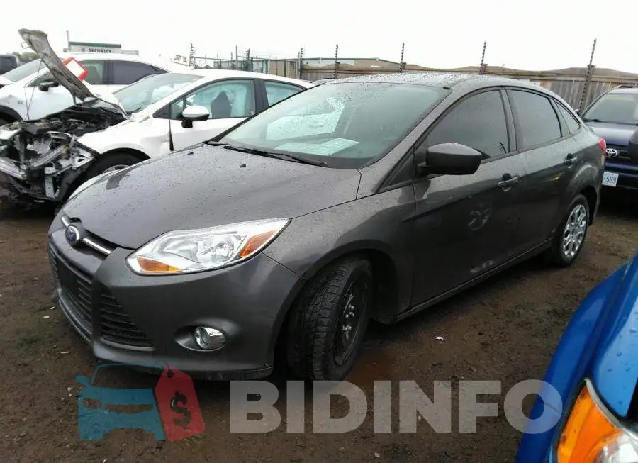 1FAHP3F29CL285752 Photo# 2