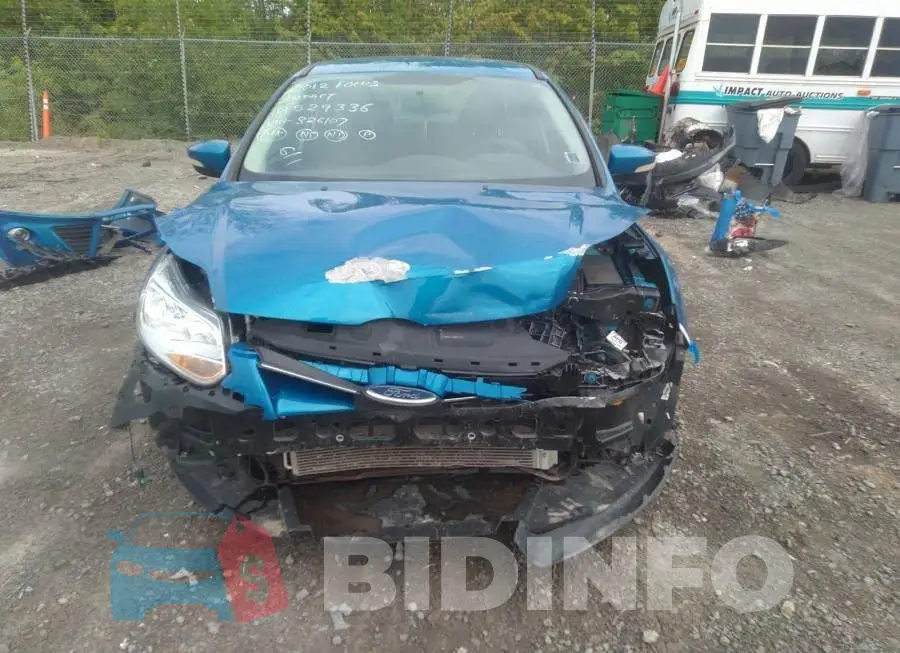 1FAHP3F20CL326107 Photo# 6