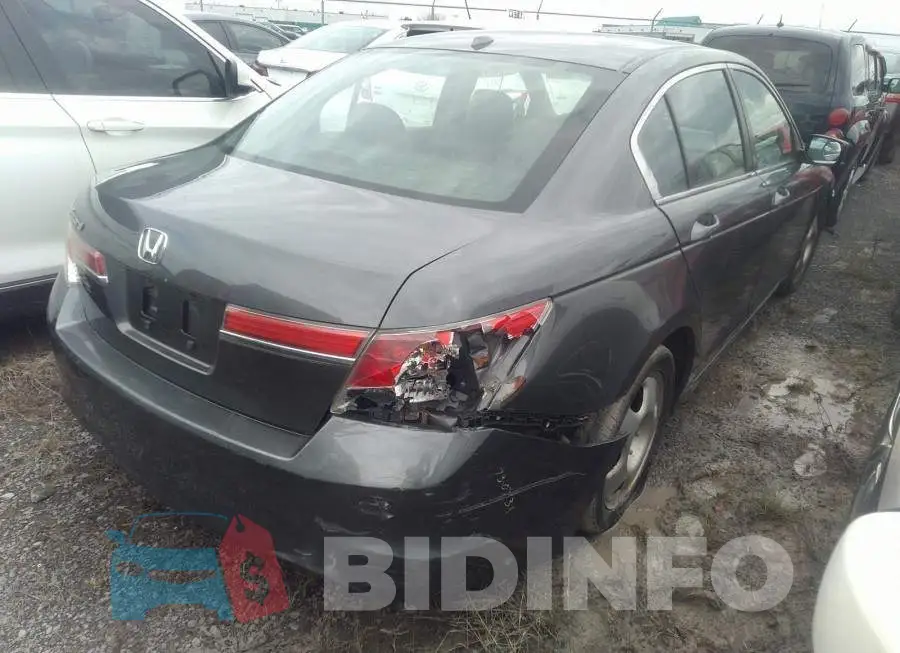 1HGCP2F84BA800039 Photo# 6