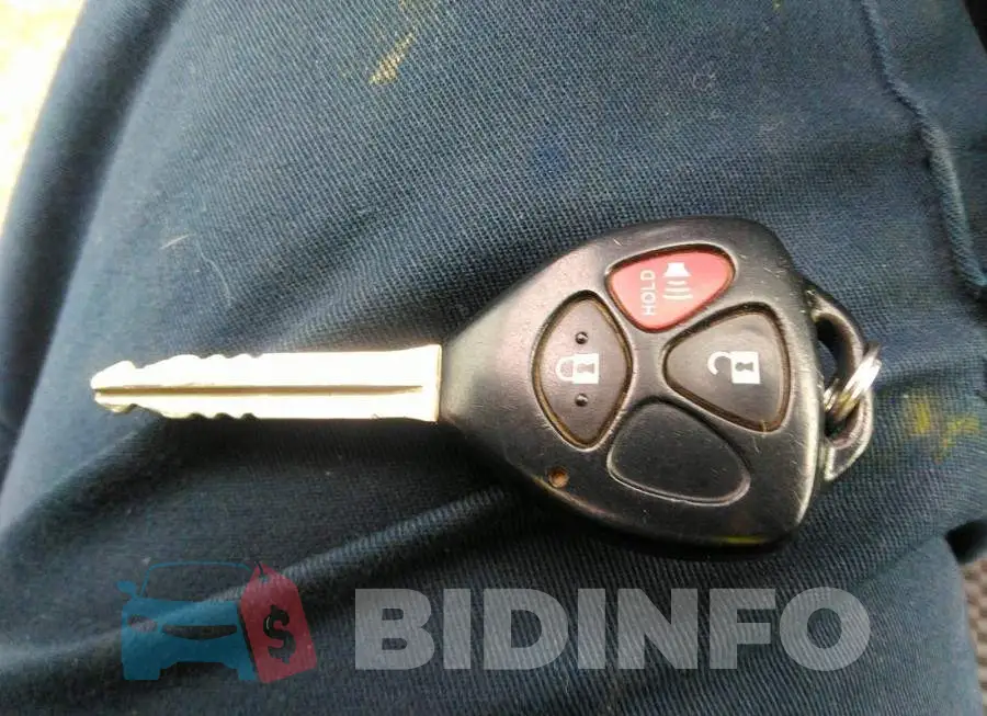 2T3RF4DV9CW270377 Photo# 11