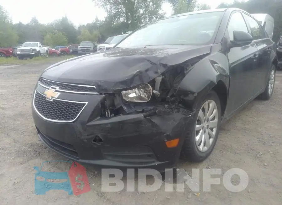 1G1PF5S98B7285975 Photo# 6