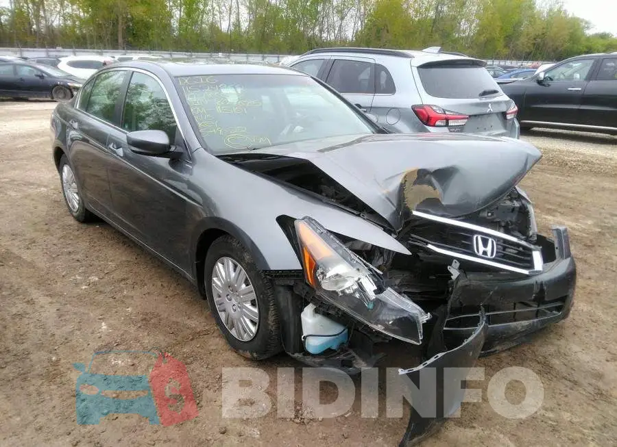 1HGCP2F73AA804685 Photo# 1