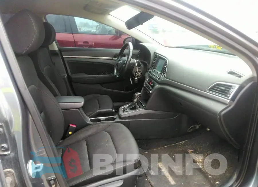 KMHD84LF7HU184371 Photo# 5