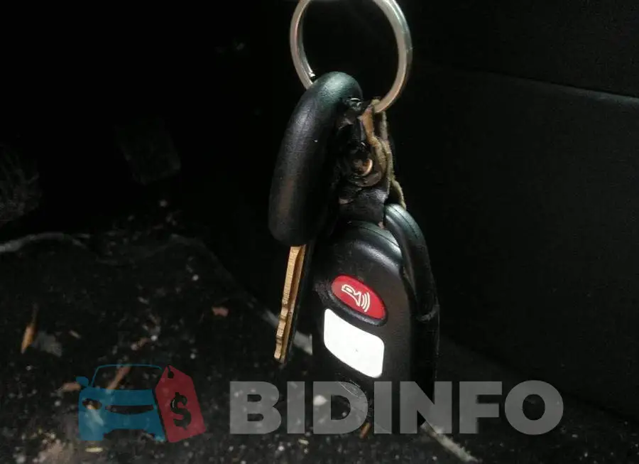 KMHD84LF7HU184371 Photo# 11