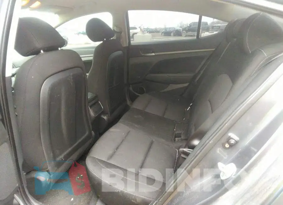 KMHD84LF7HU184371 Photo# 8