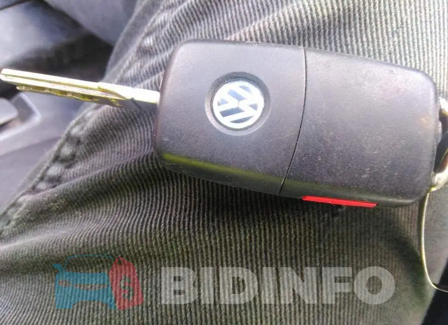 3VW2B7AJ1HM204671 Photo# 11