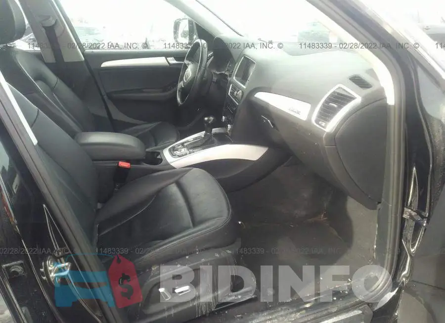 WA1L2AFP1GA086595 Photo# 5