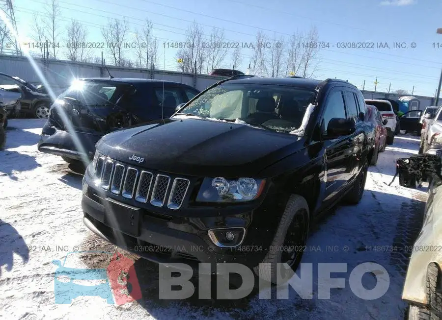 1C4NJDAB8GD626232 Photo# 2