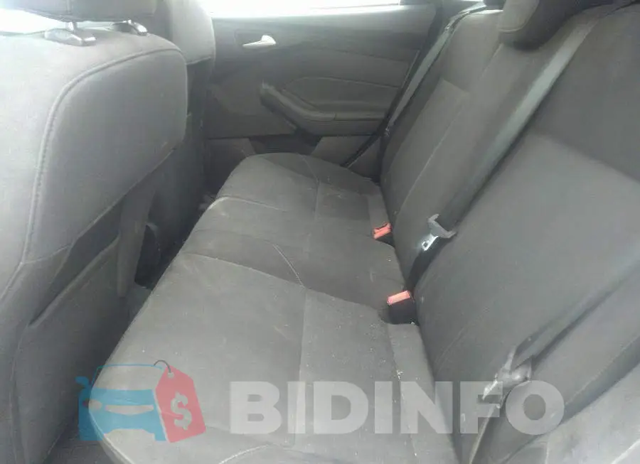 1FADP3K22FL236059 Photo# 8