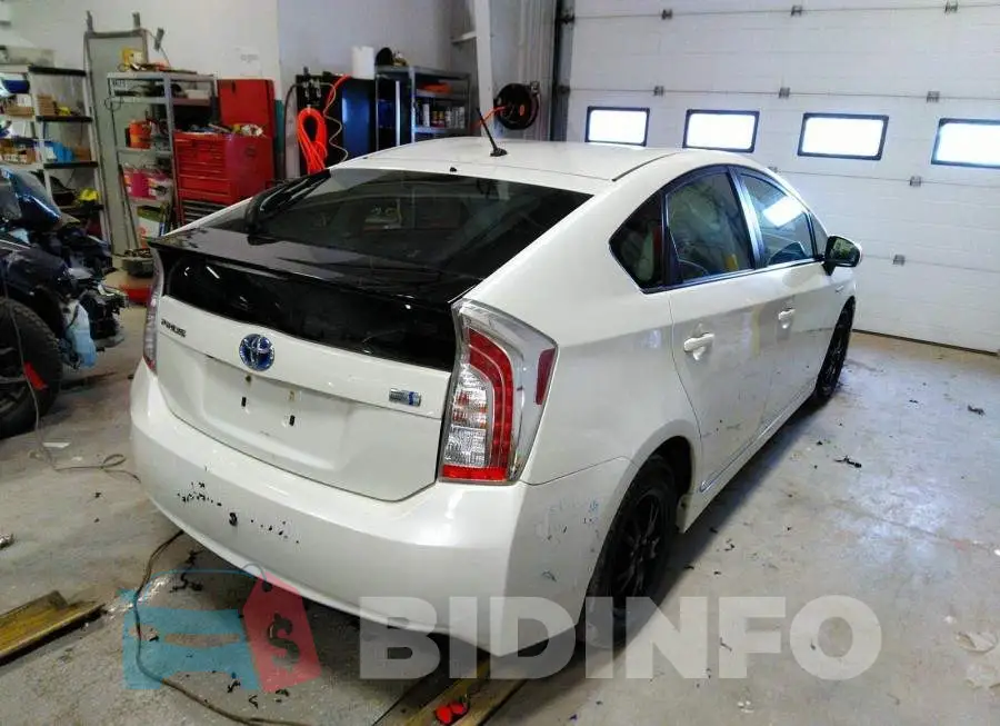 JTDKN3DU5F0438062 Photo# 4