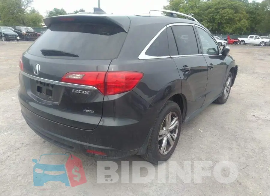 5J8TB4H52EL805228 Photo# 4