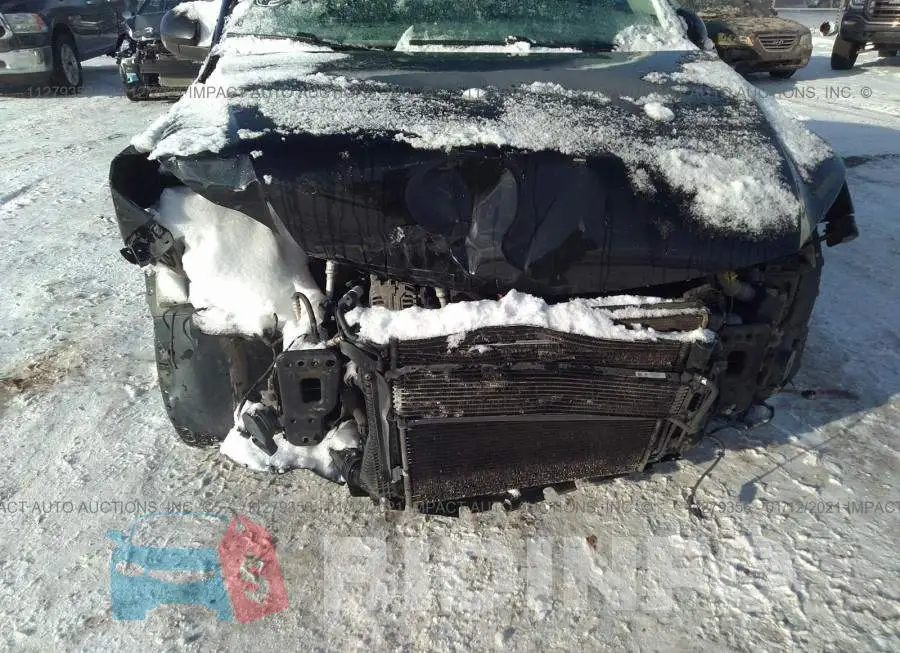 WVGJV7AX8FW533824 Photo# 6