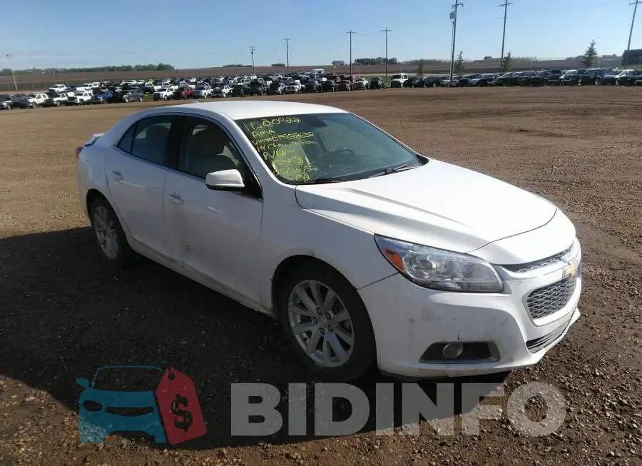 1G11E5SLXEF258632 Photo# 1