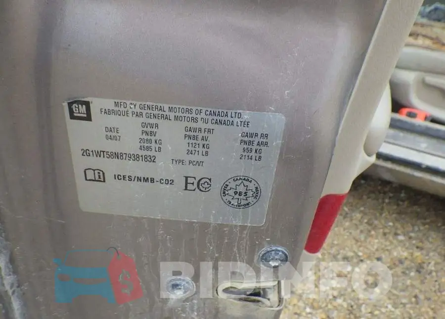 2G1WT58N879381832 Photo# 6