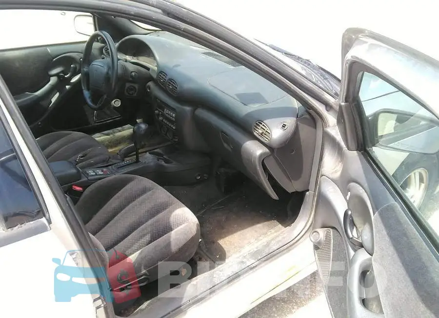3G2JB52T92S110709 Photo# 5