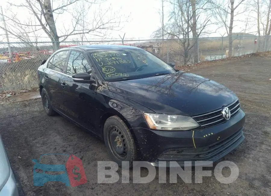 3VWB67AJ1HM244883 Photo# 1