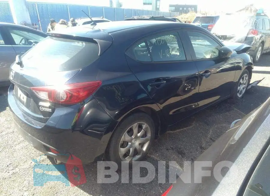 3MZBM1K79FM135493 Photo# 4