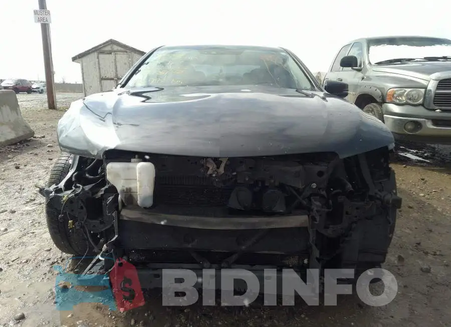 19UUB3F56FA801262 Photo# 6