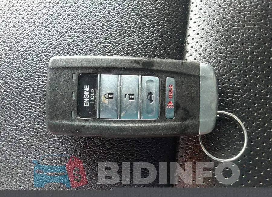 19UUB3F56FA801262 Photo# 11