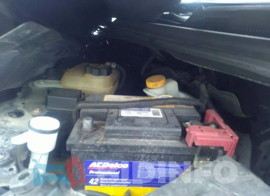 3GNCJNSB1FL100004 Photo# 10