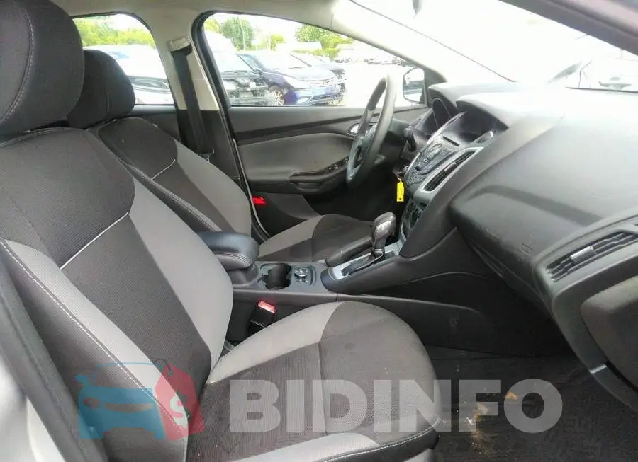 1FADP3F21EL377200 Photo# 5