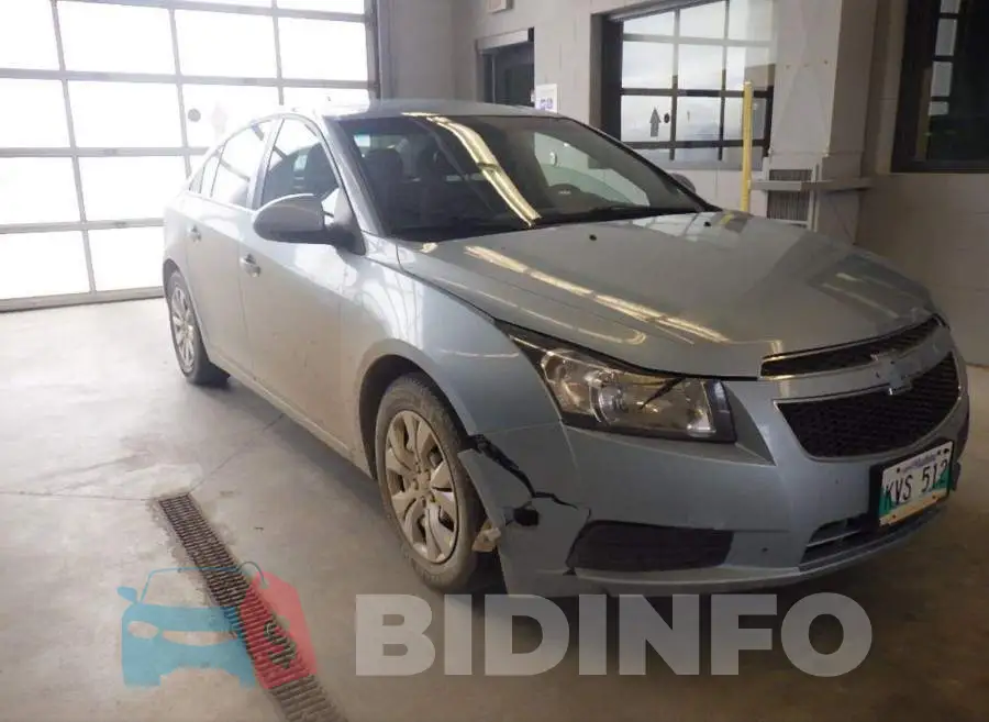 1G1PF5SC6C7164293 Photo# 3