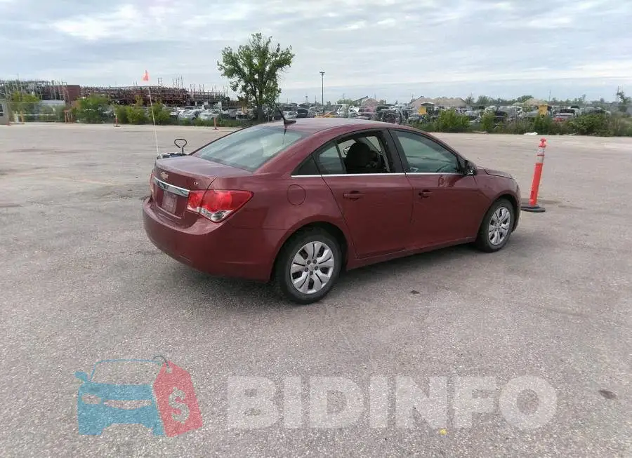1G1PF5SC5C7348382 Photo# 4