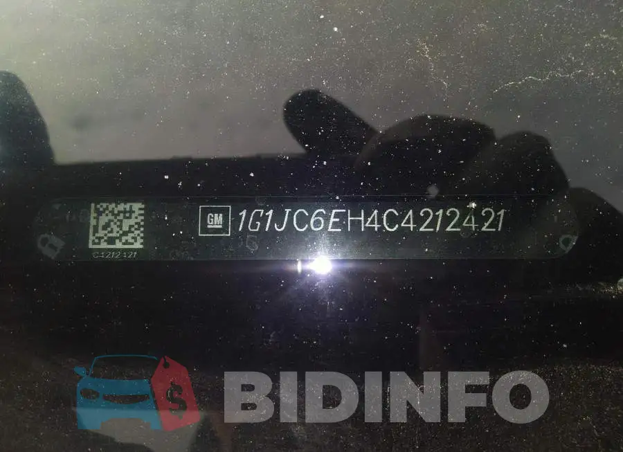 1G1JC6EH4C4212421 Photo# 9