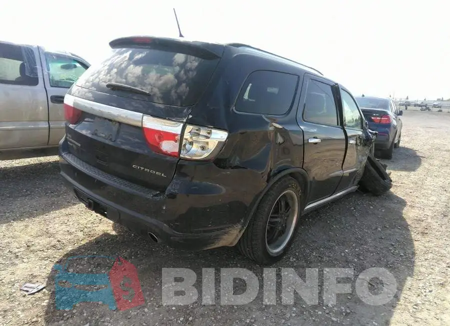 1D4SE5GT2BC692130 Photo# 4