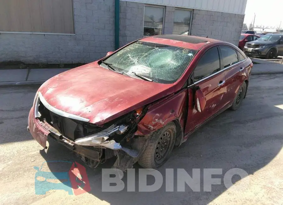 5NPEC4ACXBH194815 Photo# 2