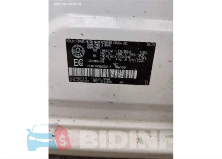 2T3BK32V89W008711 Photo# 9