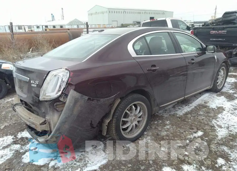 1LNHM94R79G602107 Photo# 4