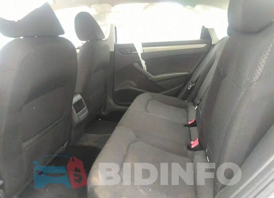 1VWAS7A31EC065832 Photo# 8