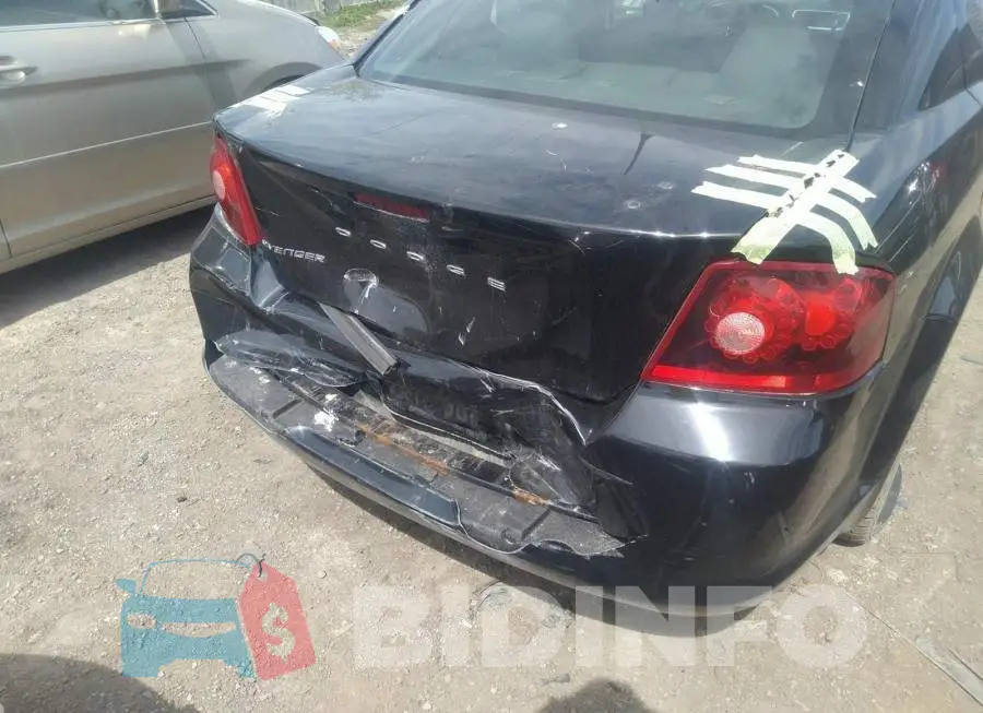 1C3CDZAB5DN697491 Photo# 6