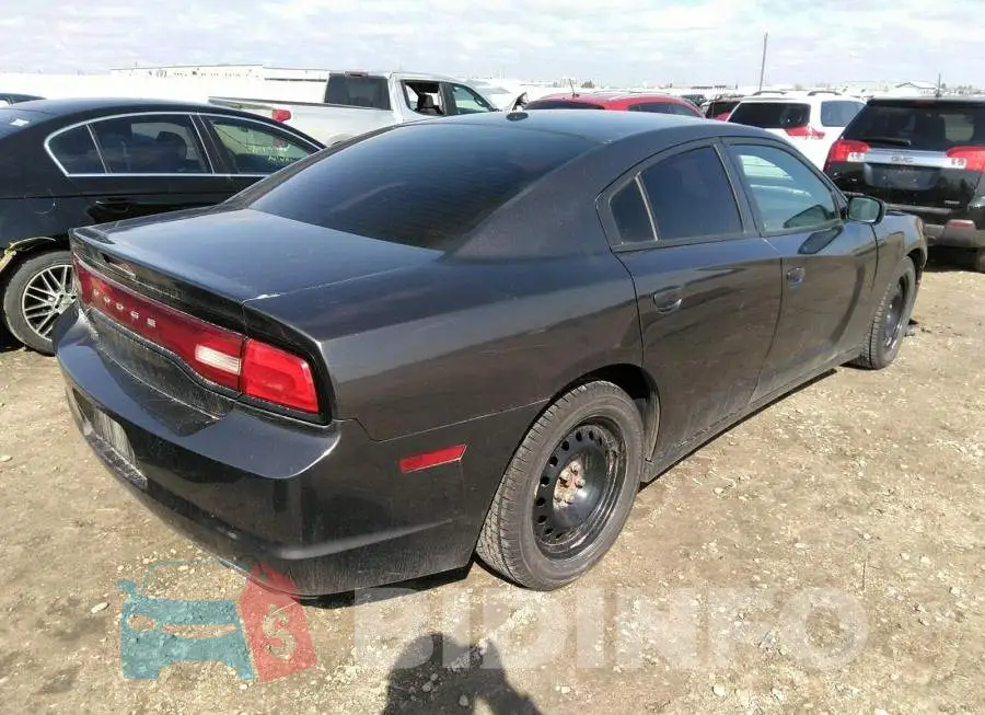 2C3CDXHG8DH710488 Photo# 4
