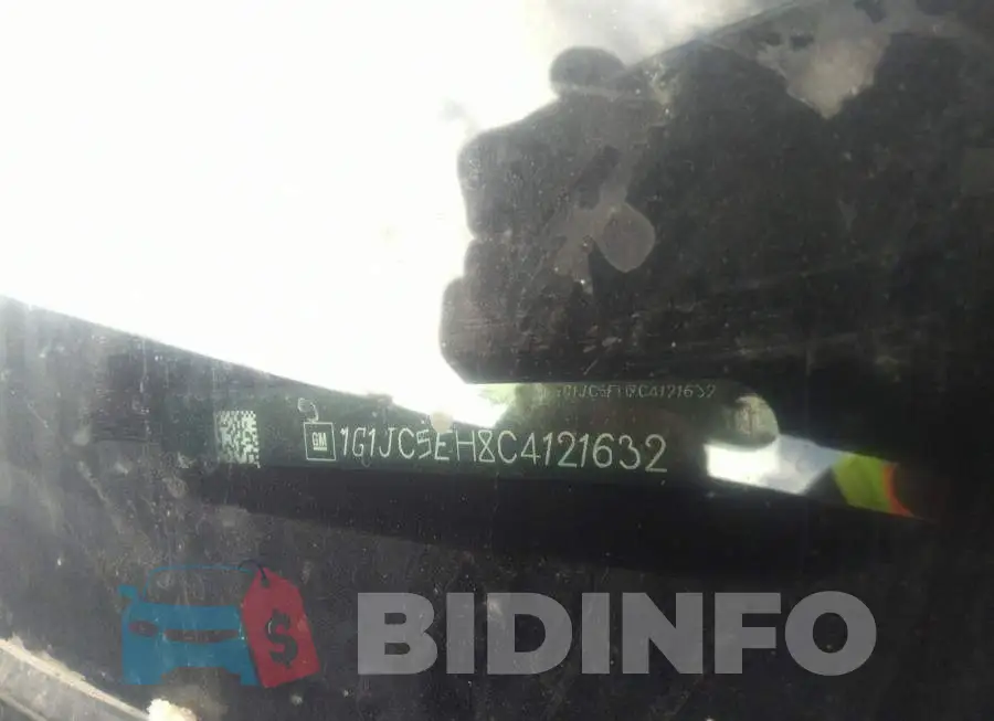1G1JC5EH8C4121632 Photo# 9