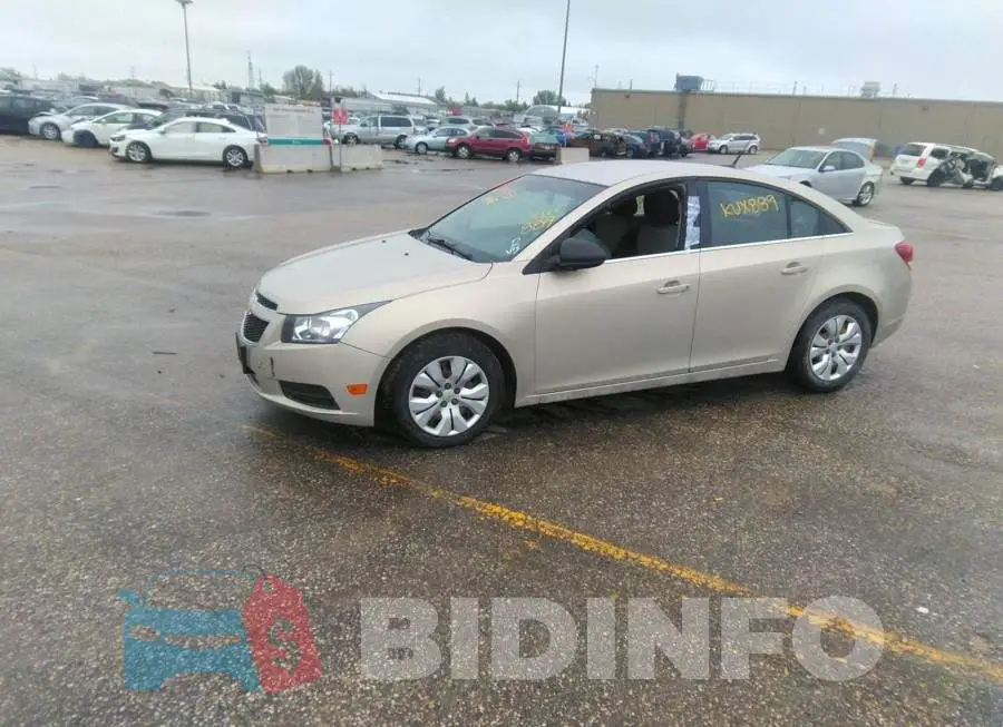 1G1PC5SHXC7185135 Photo# 6