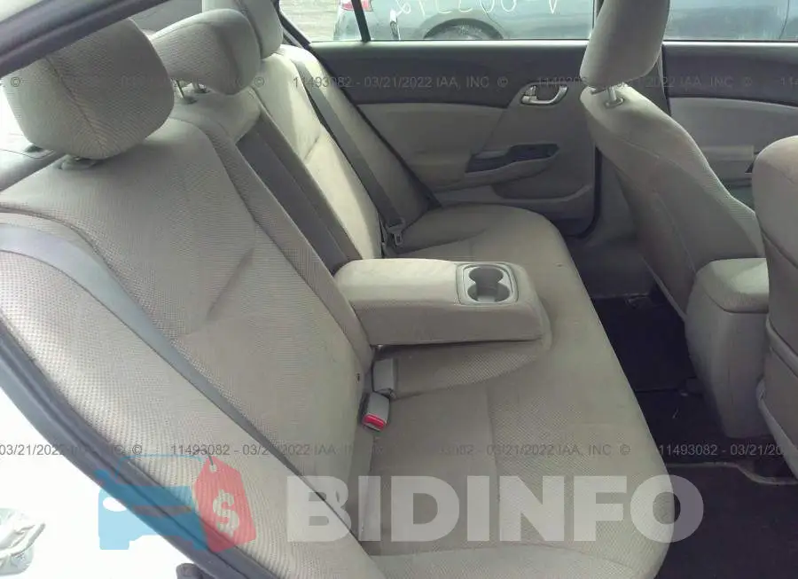 2HGFB2F56CH003912 Photo# 8